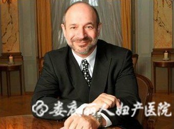 Bruce Beutler MD